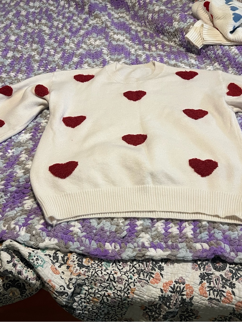 Cream Sweater with Red Heart Appliqués - Women's Cozy Pullover